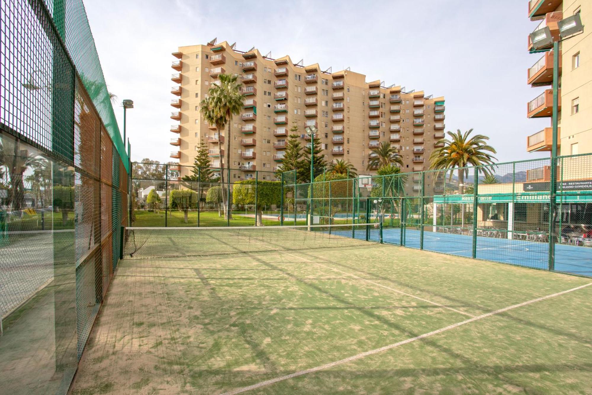 1004 - Beachfront Apartment On El Paseo, 4 Pers - Air Conditionning - Wi-Fi - Smart Tv Альмуньекар Экстерьер фото