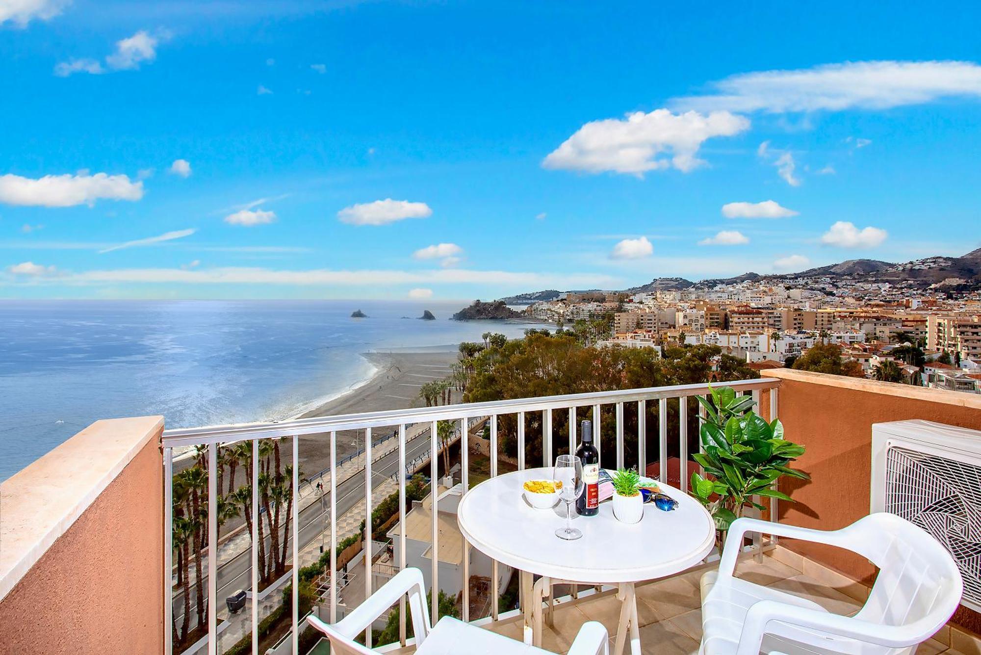 1004 - Beachfront Apartment On El Paseo, 4 Pers - Air Conditionning - Wi-Fi - Smart Tv Альмуньекар Экстерьер фото